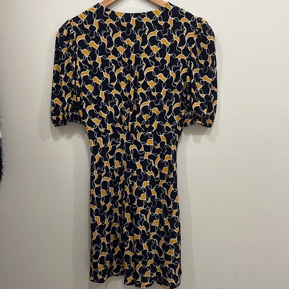 STAUD Mini Milla Dress in navy yellow abstract print size 2! - Picture 5 of 12